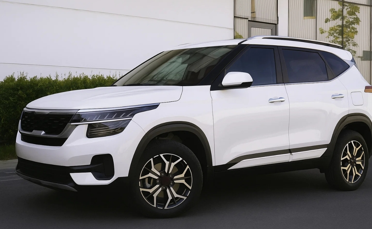 Xe 5 chỗ Hải Phòng đi biển Trà Cổ - Kia Seltos màu trắng đời mới